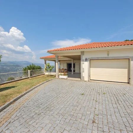 Sousa's House - Local Tatil Evi *