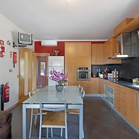 Holiday home Sousa's House - Local