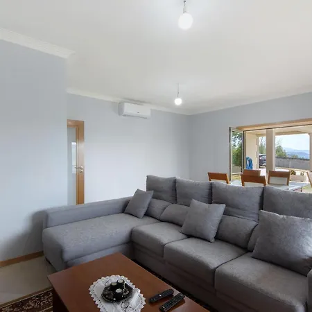 Sousa's House - Local 度假居 *